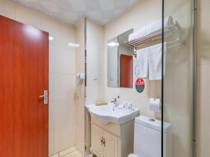 Greentree Inn Liaoning Dalian Development Zone Jinma Road Pedestrian Street Express Hotel Eksteriør billede