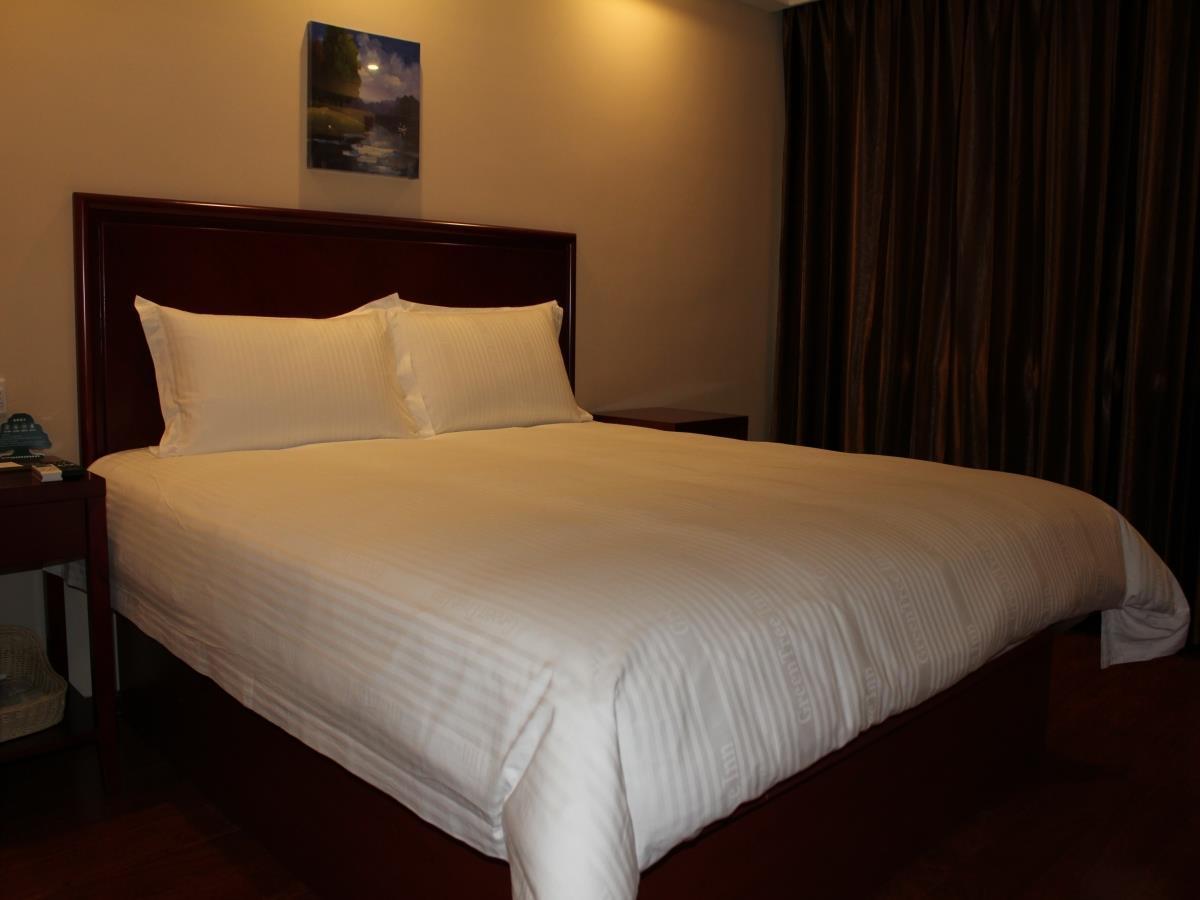 Greentree Inn Liaoning Dalian Development Zone Jinma Road Pedestrian Street Express Hotel Eksteriør billede