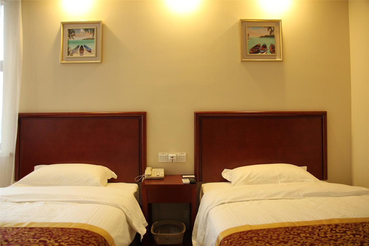 Greentree Inn Liaoning Dalian Development Zone Jinma Road Pedestrian Street Express Hotel Eksteriør billede