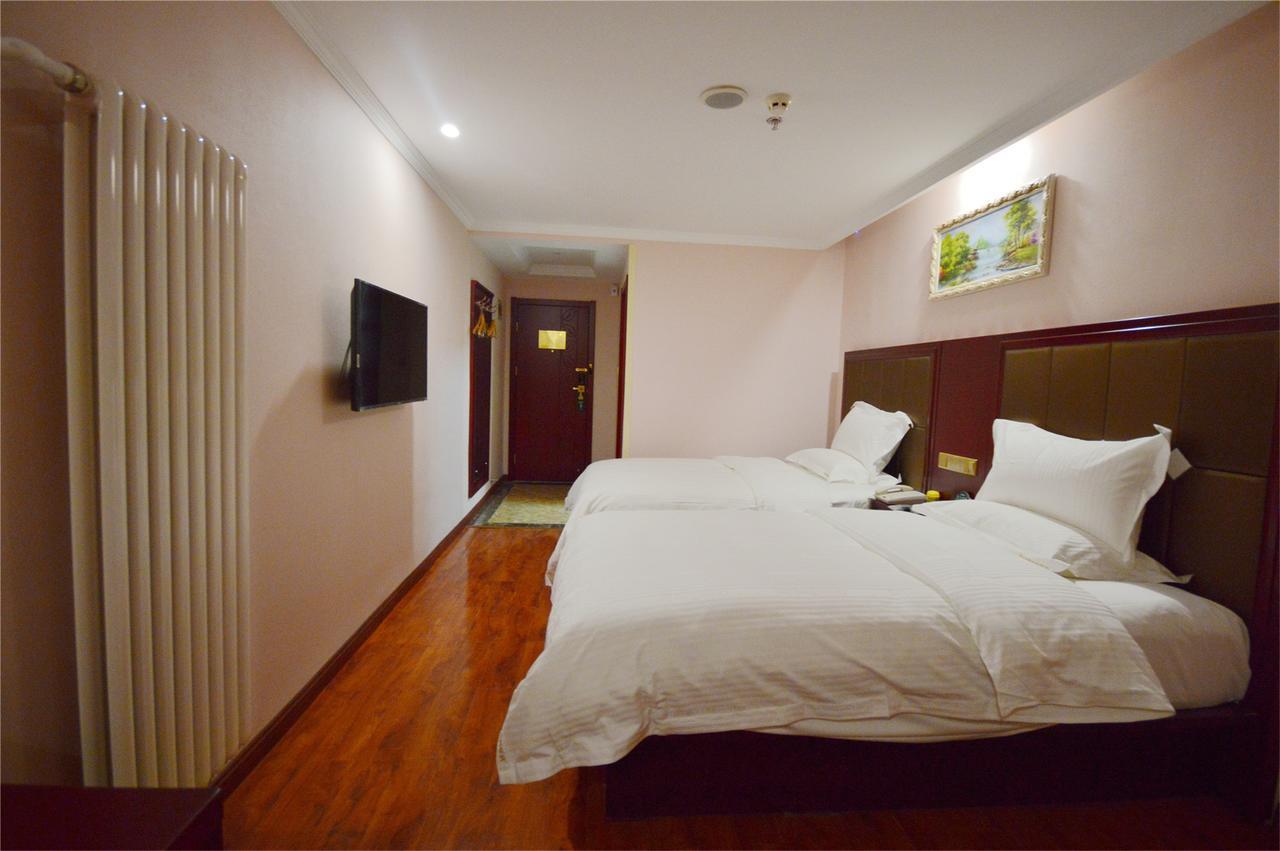 Greentree Inn Liaoning Dalian Development Zone Jinma Road Pedestrian Street Express Hotel Eksteriør billede