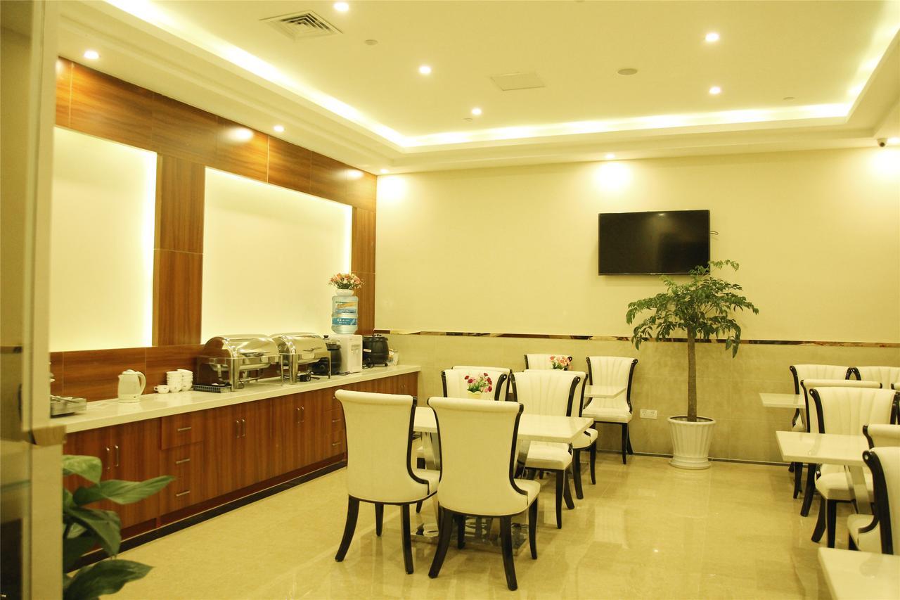 Greentree Inn Liaoning Dalian Development Zone Jinma Road Pedestrian Street Express Hotel Eksteriør billede