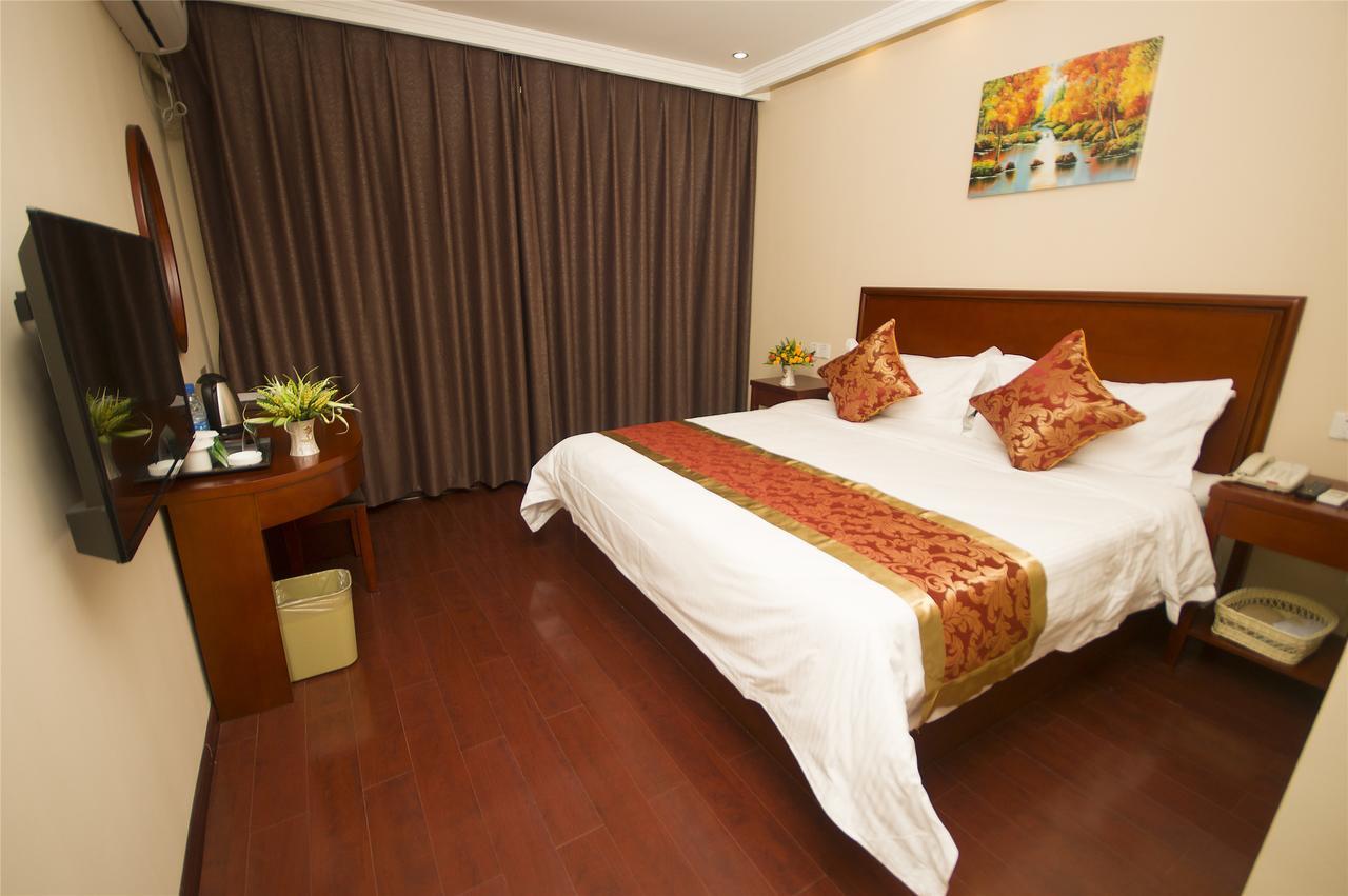 Greentree Inn Liaoning Dalian Development Zone Jinma Road Pedestrian Street Express Hotel Eksteriør billede