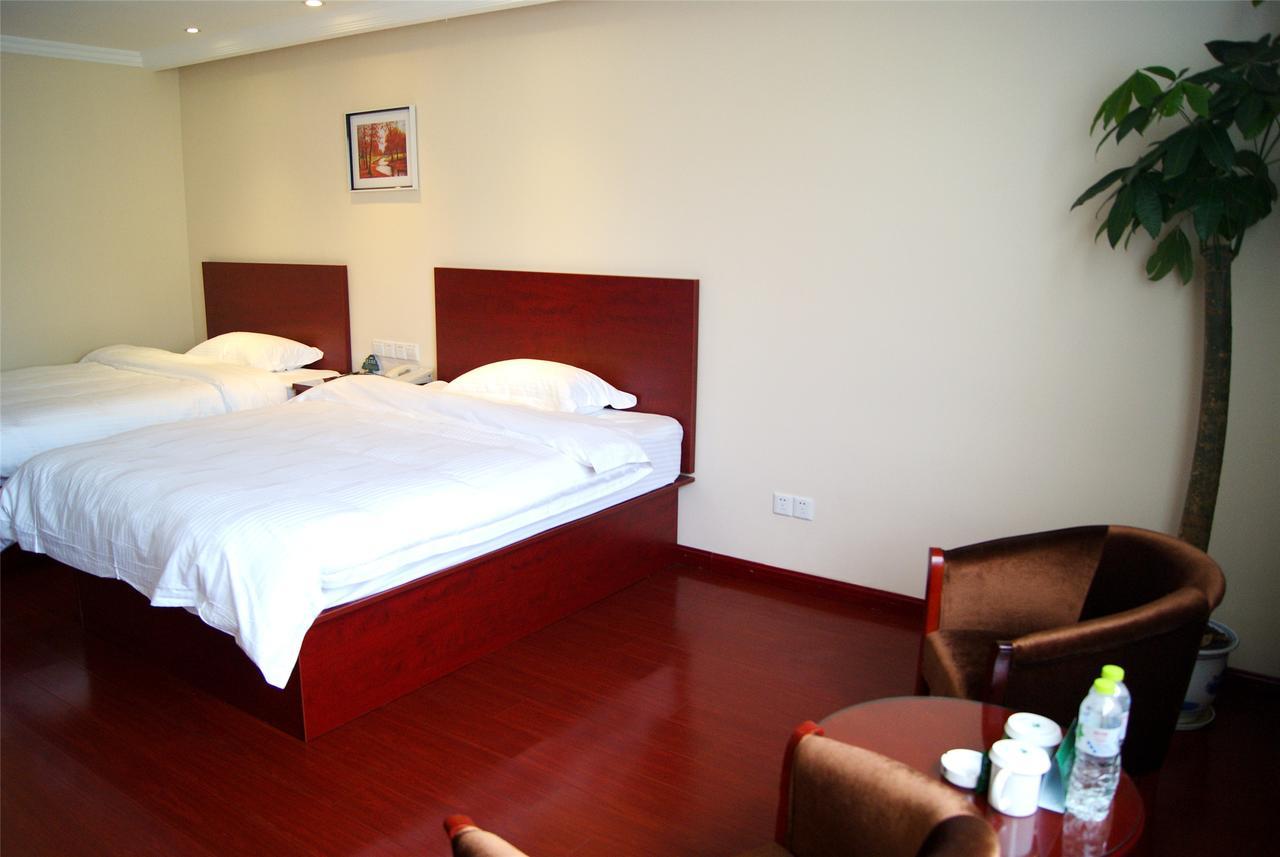 Greentree Inn Liaoning Dalian Development Zone Jinma Road Pedestrian Street Express Hotel Eksteriør billede